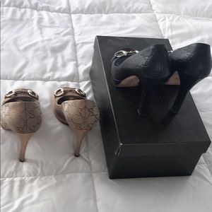 Twos pair of authentic gucci shoes